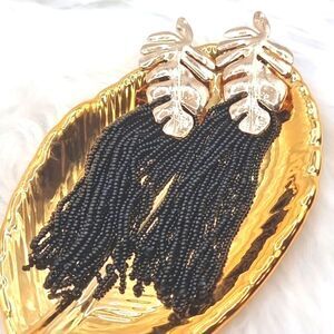 Island Vibes palm leaf beaded fringe dangle earrings | NWOT